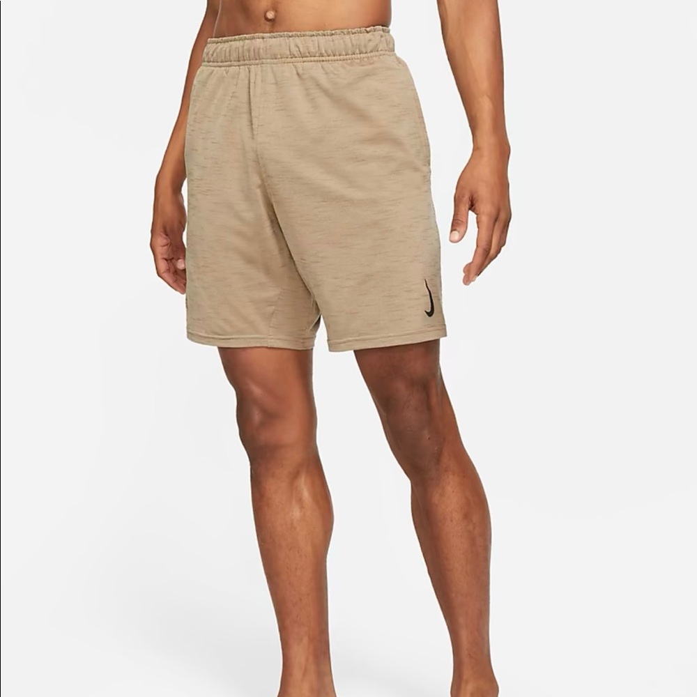 Men’s Nike Yoga Dri-Fit Shorts Size Small